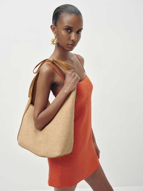 Medium Vittoria Tote Bag - Natural Raffia